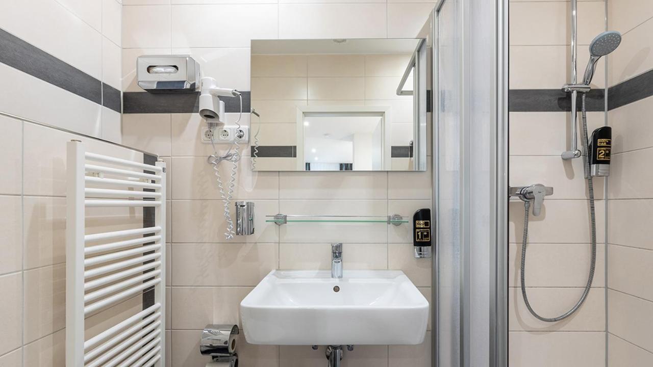 Trip Inn Budget Hotel Messe Франкфурт-на-Майні Екстер'єр фото