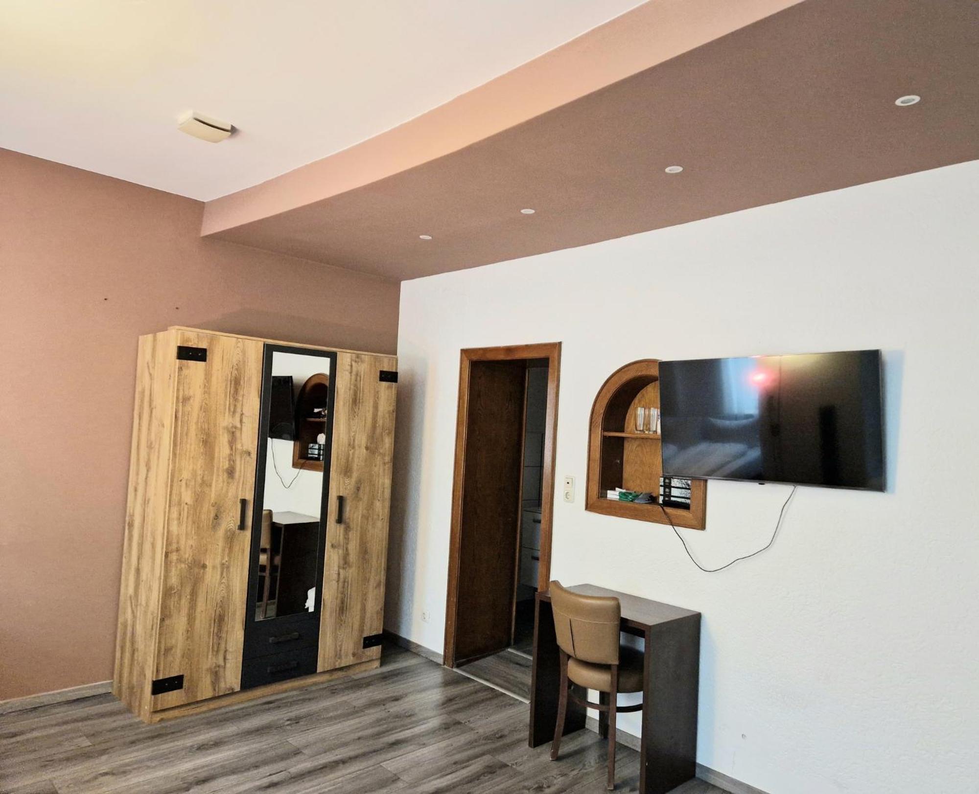 Trip Inn Budget Hotel Messe Франкфурт-на-Майні Екстер'єр фото