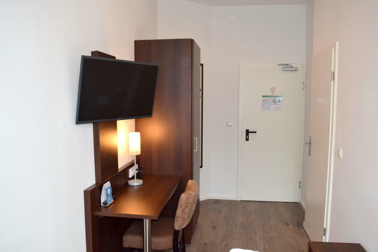 Trip Inn Budget Hotel Messe Франкфурт-на-Майні Екстер'єр фото